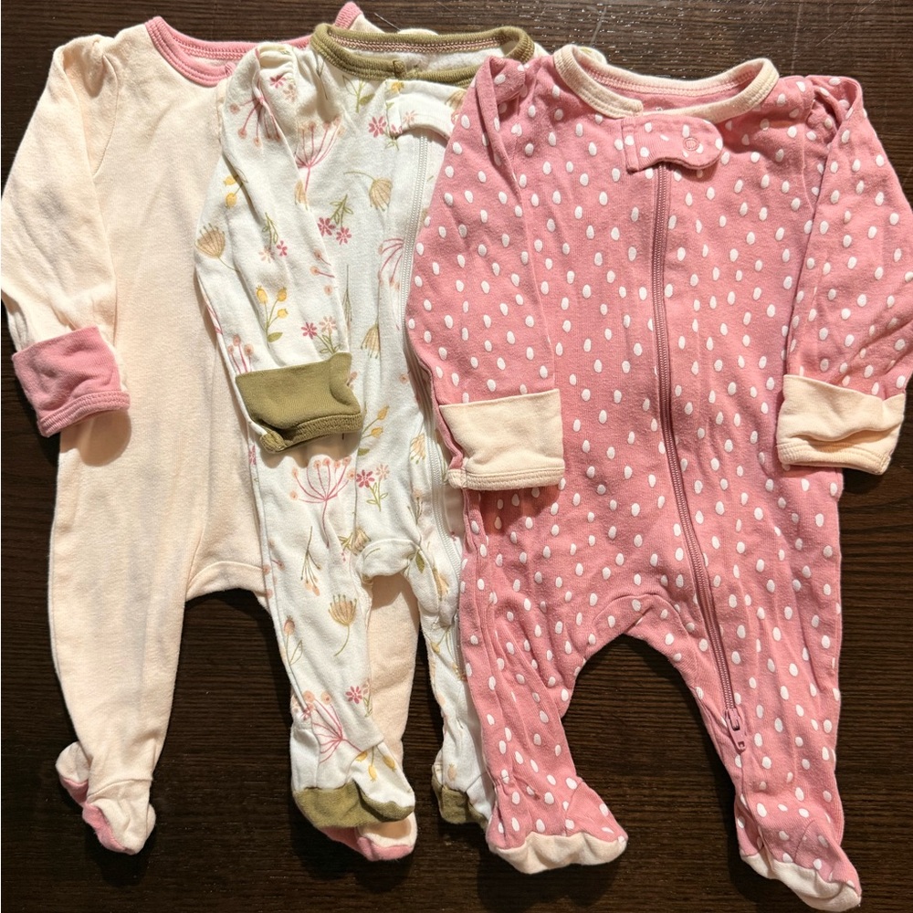 Cloud Island Floral and Dots Footies Set